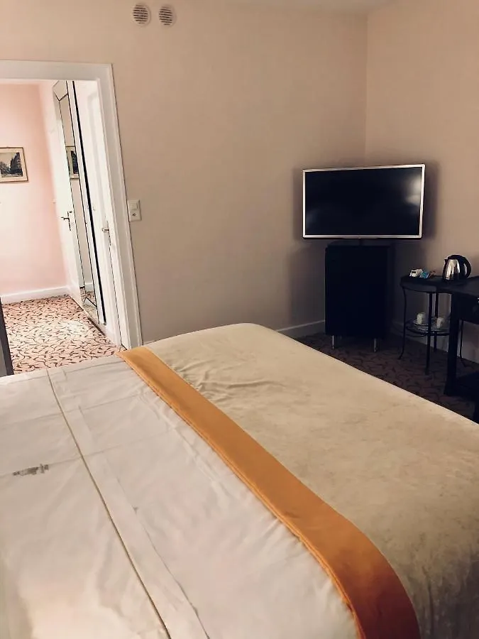 Hotel Adriatica Genève 3*,
