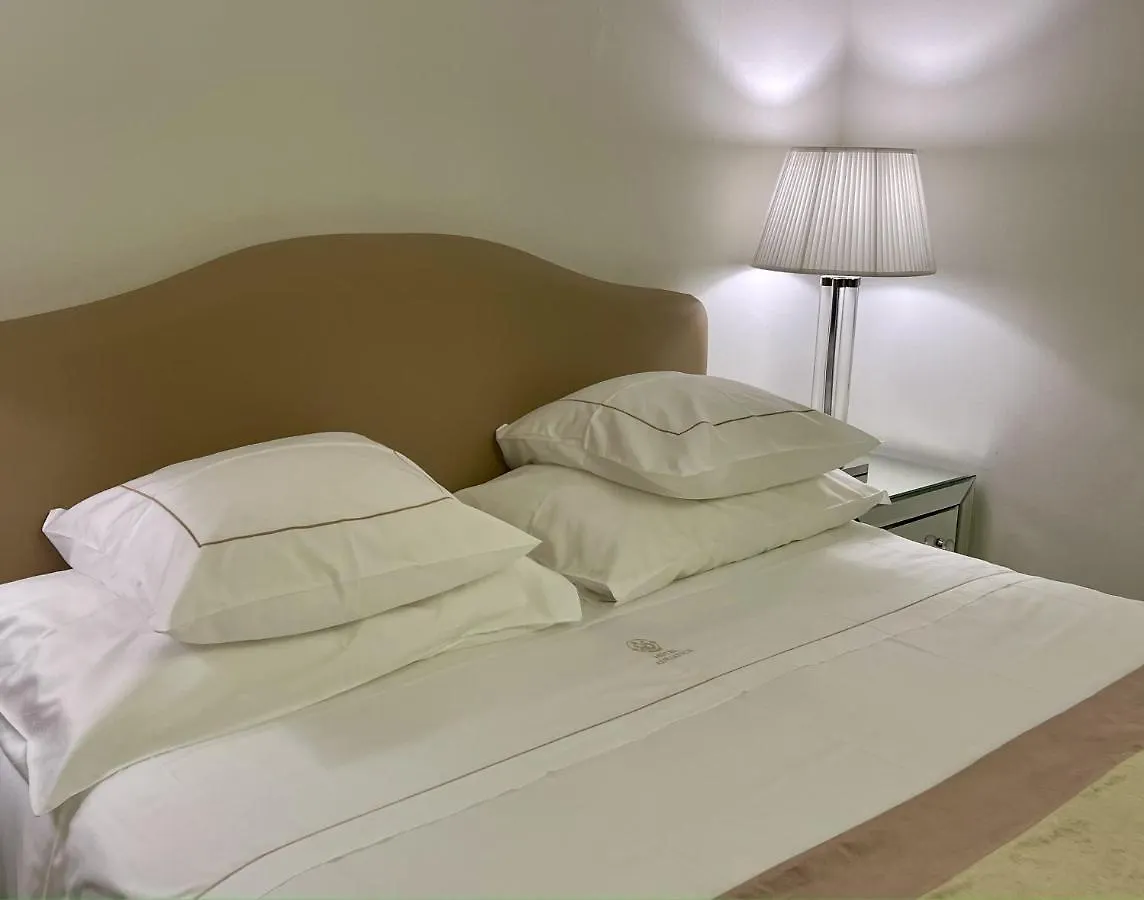 Hotel Adriatica Genève 3*,  Suisse