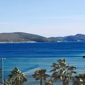 https://hotel-villa-margarit.albaniahotels.org